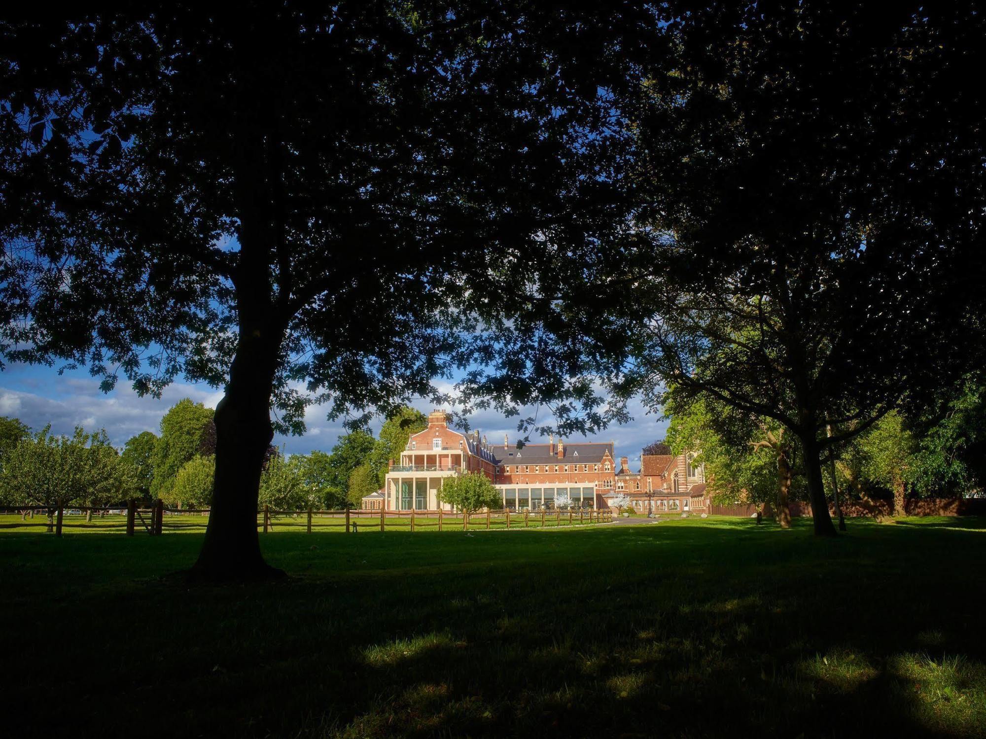 Stanbrook Abbey Hotel, Worcester Exteriör bild